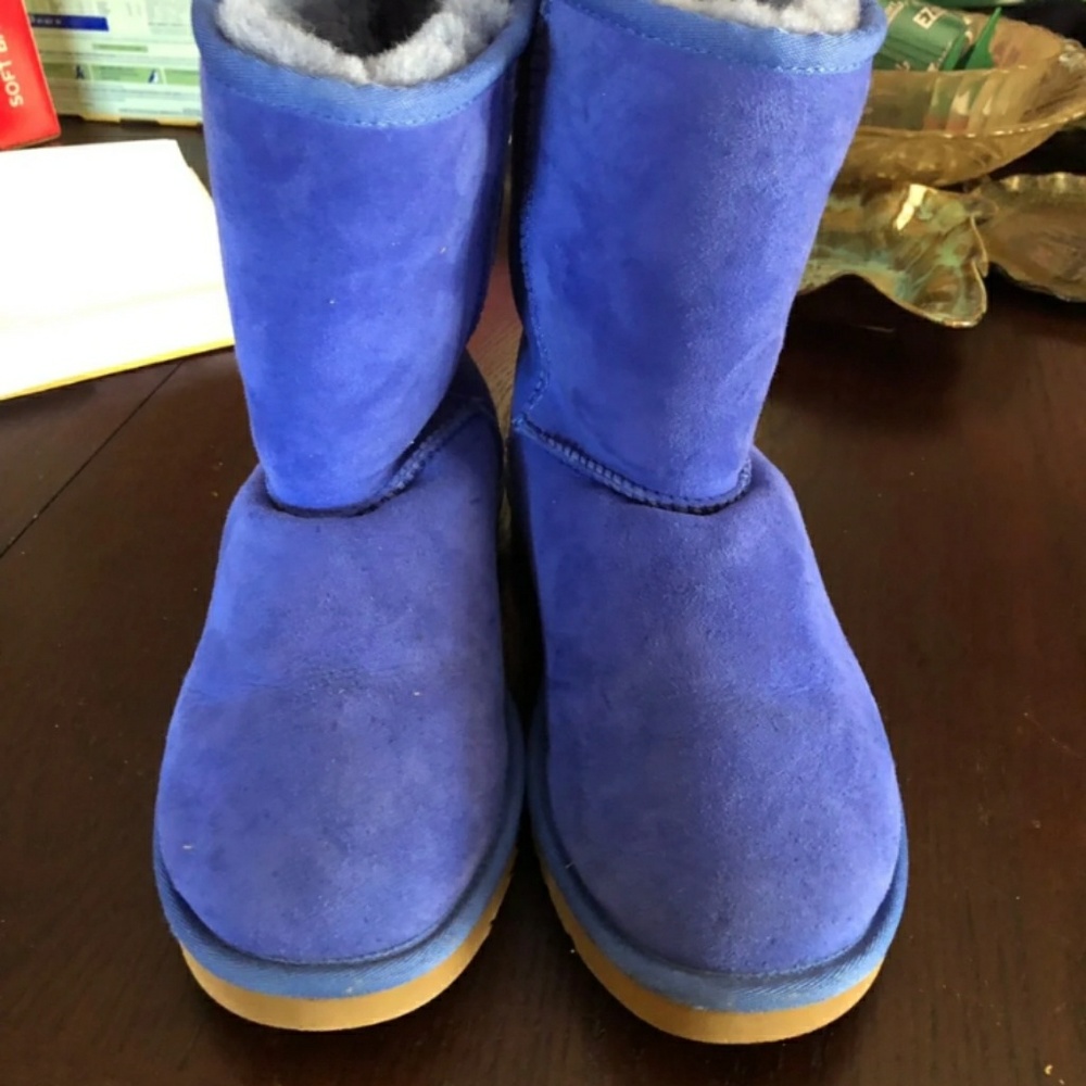 Euc Blue ugg boots